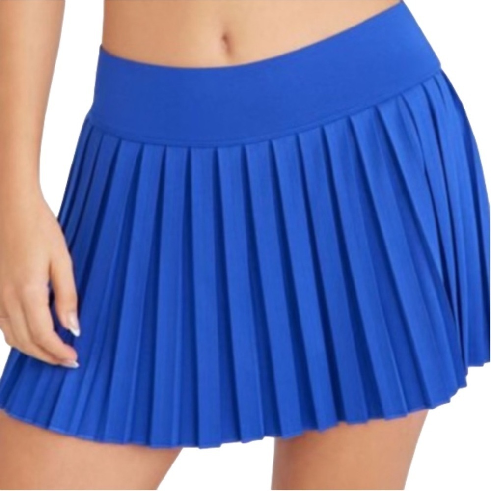 NWOT Garage Tessa Mini Pleated Tennis Skirt with Sewn in Shorts in Royal Blue